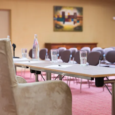 Luxotel Hotel