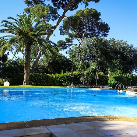 Hotel Luxotel 4*