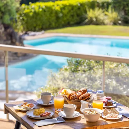 Luxotel Hotel 4*