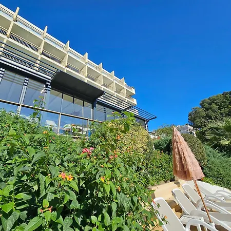 Luxotel 4* Cannes